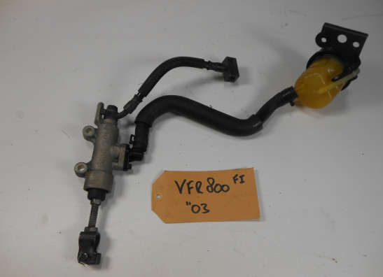 Bremszylinder hinten Honda VFR 800 I