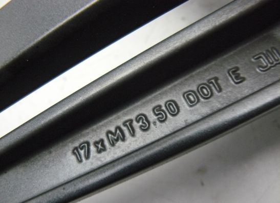 Voorvelg Aprilia RST 1000 Futura