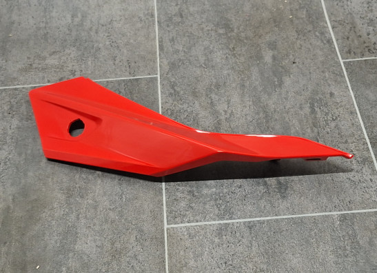 Cowl left rear BMW F 900 XR