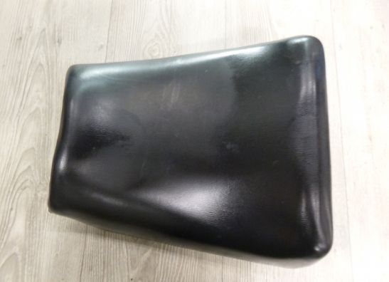 Zadel Suzuki GSX R 750