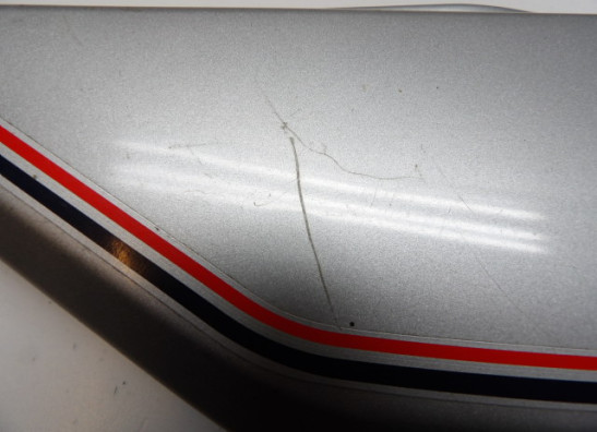 Seitenverkleidung rechts klein Suzuki GSX 400 E