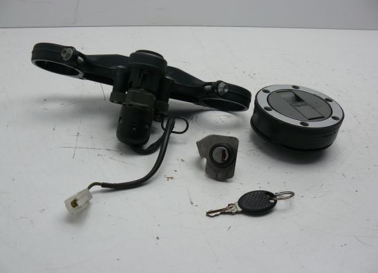 Key set Aprilia Falco