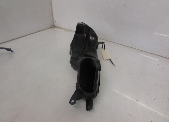Rechter luchtbuis Suzuki GSX R 1000