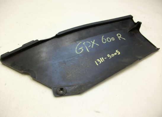 Cowl right small Kawasaki GPX 600