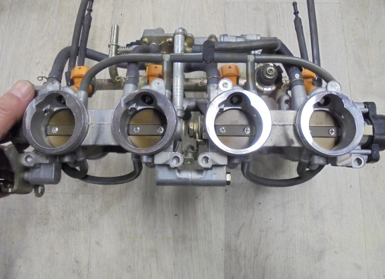 Gasklephuis Yamaha FZ6