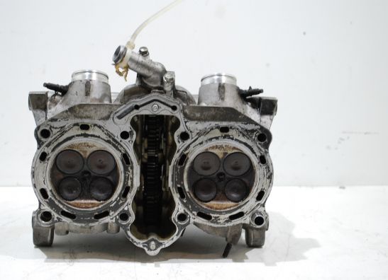 Cylinder head Honda VFR 750