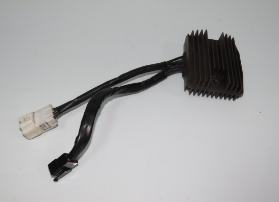 Spanningsregelaar Moto Guzzi V85 TT