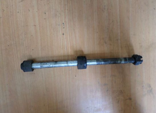 Rear axle Kawasaki LTD 454