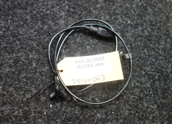 ABS sensor achter KTM RC 390