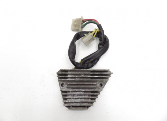 Regulator rectifier  Honda VF 700  750 C Magna