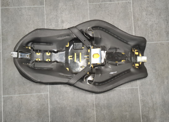 Zadel Harley Davidson XL1200C 1200 Custom