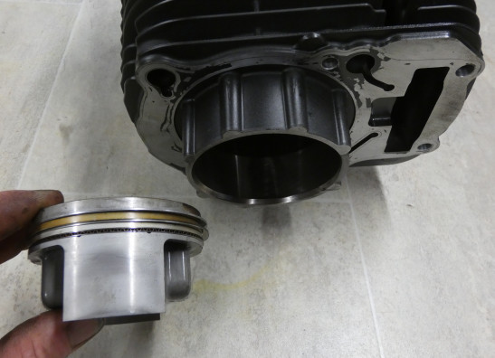 Cylinders Yamaha XV 950 R