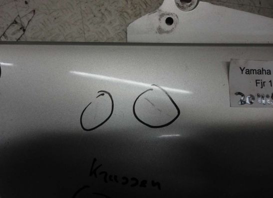 Heck links Yamaha FJR 1300