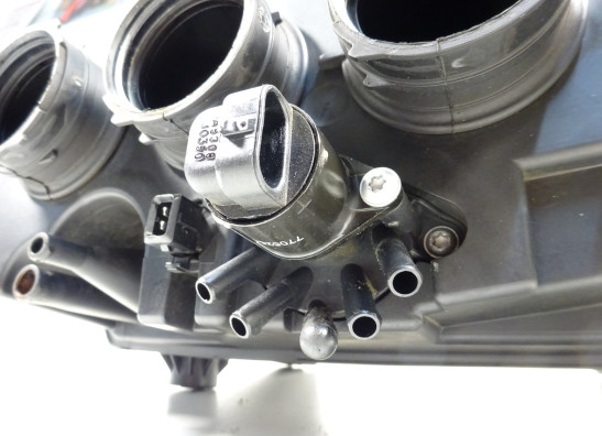 Air cleaner case BMW K 1300 GT