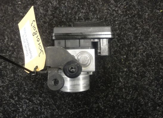 ABS pomp Ducati 939 Supersport