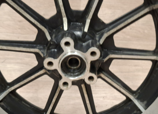 Rear wheel Harley Davidson Touring FL