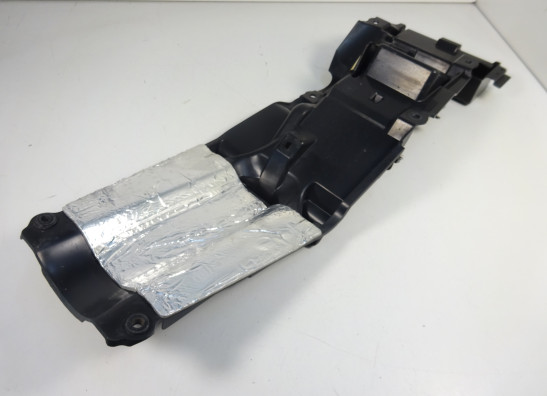 Undertail Suzuki GSR 600