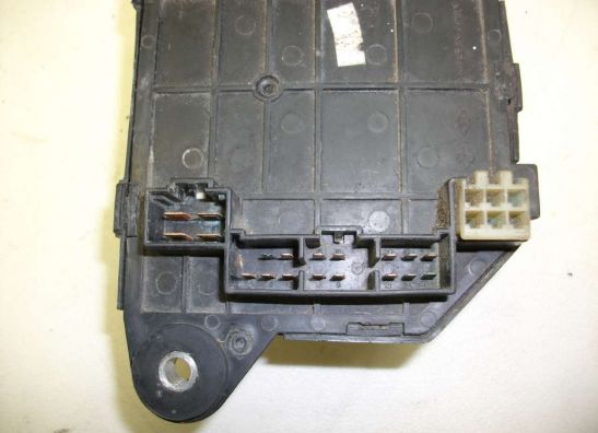 Zekeringkast Kawasaki LTD 700