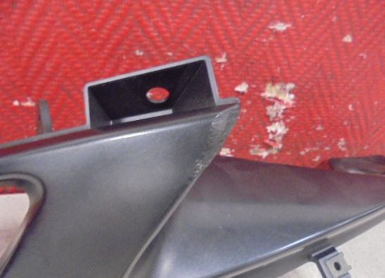 Cowl left upper  Suzuki GSX R 750