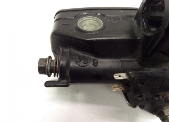 Front brake master cylinder  Honda CBR 1100 XX