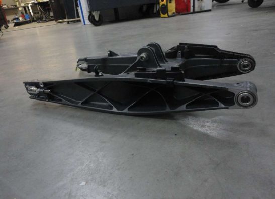 Achterbrug KTM 390 Duke