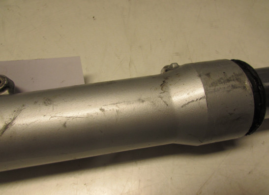 Voorpoot rechts compleet Honda VF 700  750 F