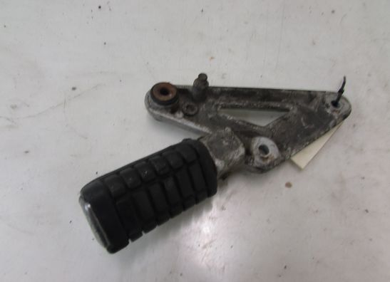 Duo voetsteun rechts Honda VF 700  750 C Magna