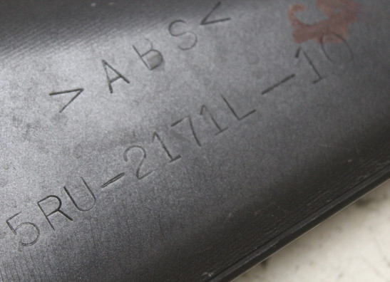 Cowl Left Yamaha YP 400 Majesty