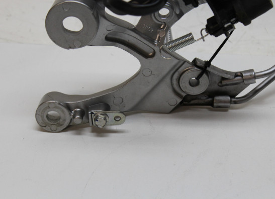 Main step holder right Yamaha XSR 900