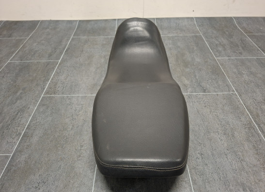 Zadel Kawasaki GPZ 305