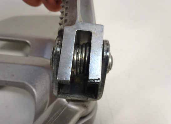 Fussrastetrager vorne links Yamaha Tracer 900 GT