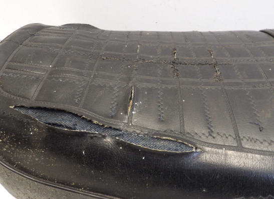 Zadel Kawasaki Z 250