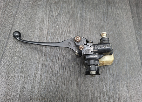 Front brake master cylinder  Honda VF 500 