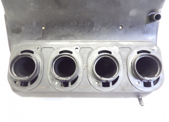 Air cleaner case Kawasaki ZX 9 R