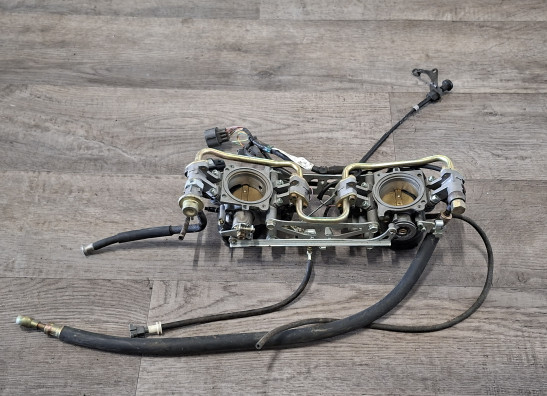 Gasklephuis Honda VTR 1000 SP