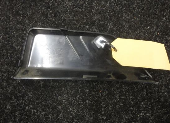 Seitenverkleidung links klein Yamaha MT 10