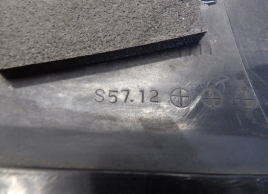 Cowl left small Yamaha XVZ 1300 Venture