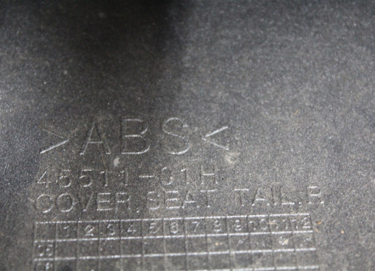 Cowl rear right Suzuki GSX R 750