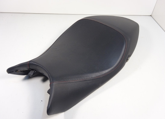 Zadel Ducati monster 796 2011-2014