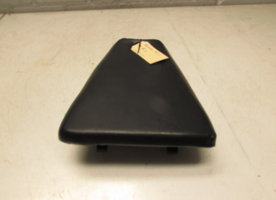 Zadel Kawasaki KR-1S