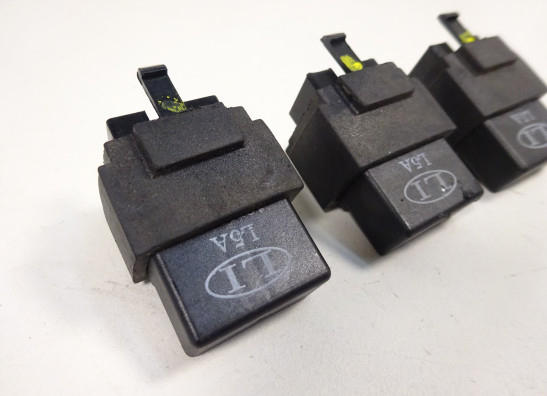 Relais unit Aprilia Tuono 660