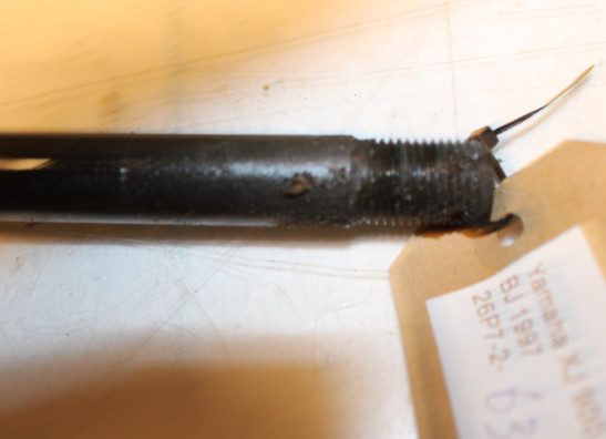 Axle front Yamaha XJ 900 S Diversion