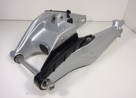 Achterbrug Aprilia Tuono 660