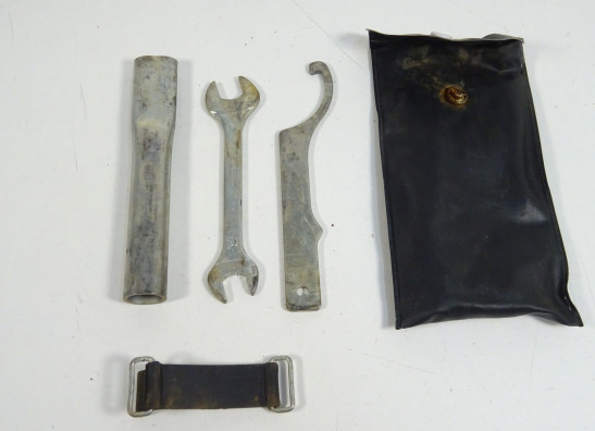 Tool set Yamaha Tracer 900