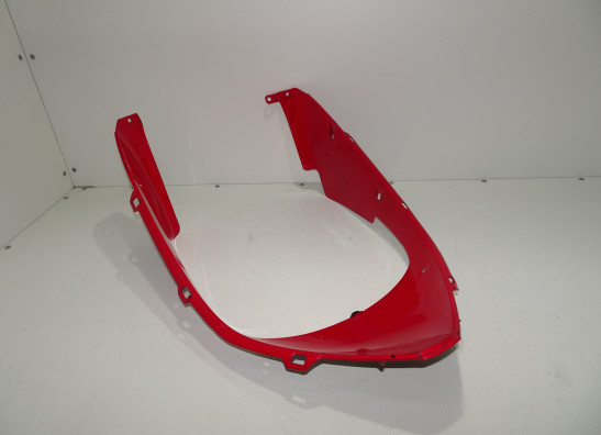 Cowl V shape under Honda VFR 750
