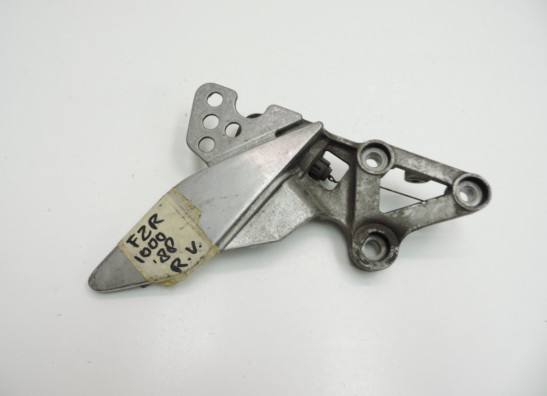 Main step holder right Yamaha FZR 1000