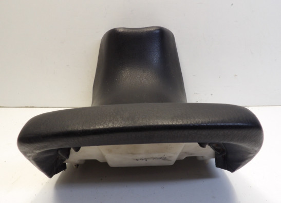 Zadel Kawasaki GPX 600