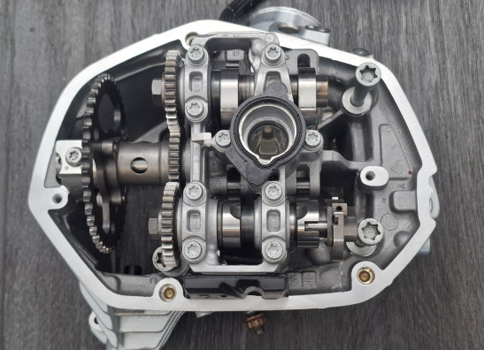 Cylinder head BMW R 1200 GS LC