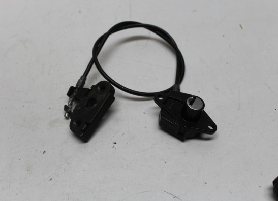 Slotenset Triumph Sprint GT 1050