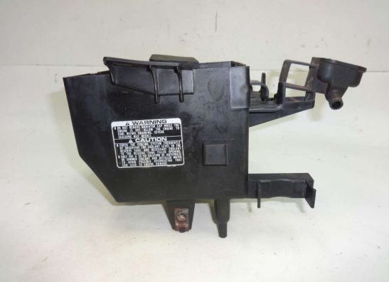 Batterie befestigung Honda CBR 600 F
